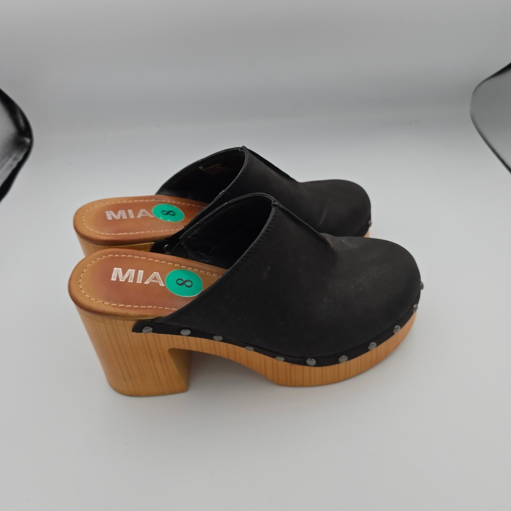 MIA Black Vegan Leather Studded Platform Clogs Wood Block Heel Mules Mens Size 8 - Picture 4 of 7